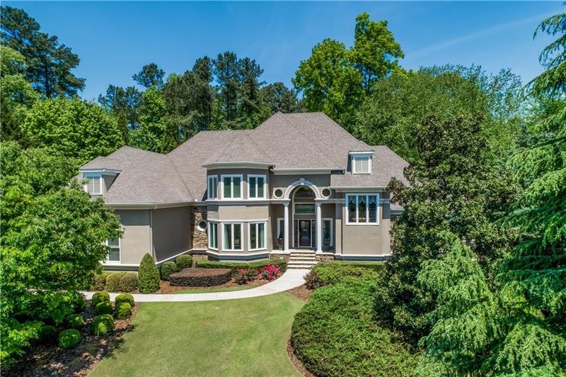 1105 Bay Pointe Crossing - newly renovated golf co