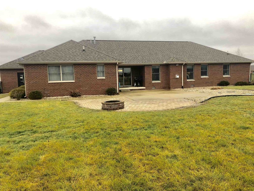 319 Shamrock Ave, Greentown, IN 46936 - photo 1