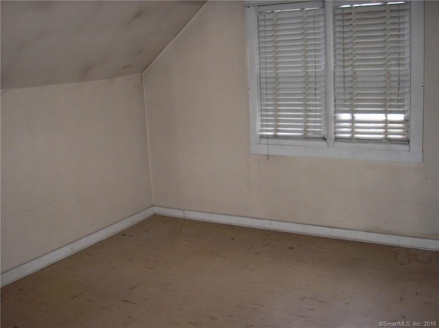 19 Hillcrest Ave, West Haven, CT 06516 - photo 1