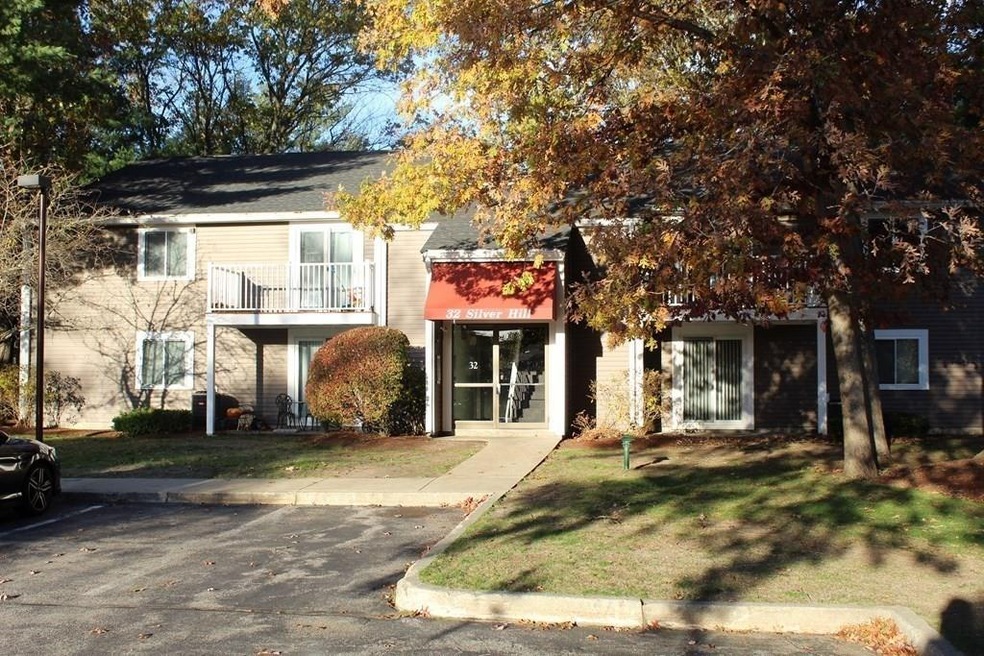 32 Silver Hill Ln unit 5, Natick, MA 01760 - photo 1