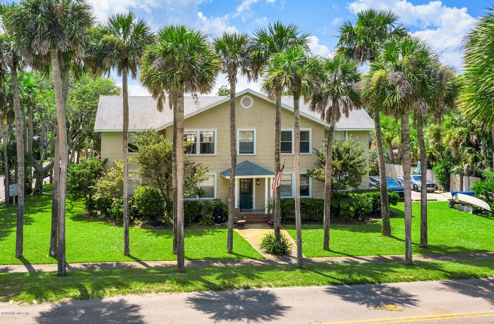 724 East Coast Dr.