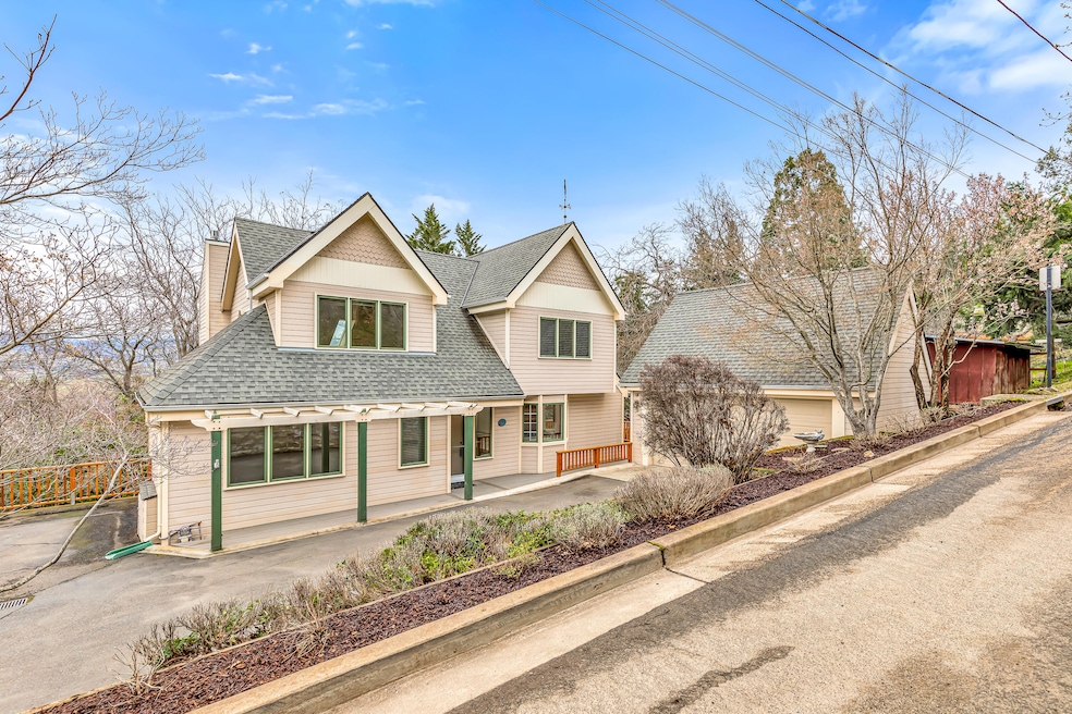 280 Alta Avenue, Ashland, OR 97520