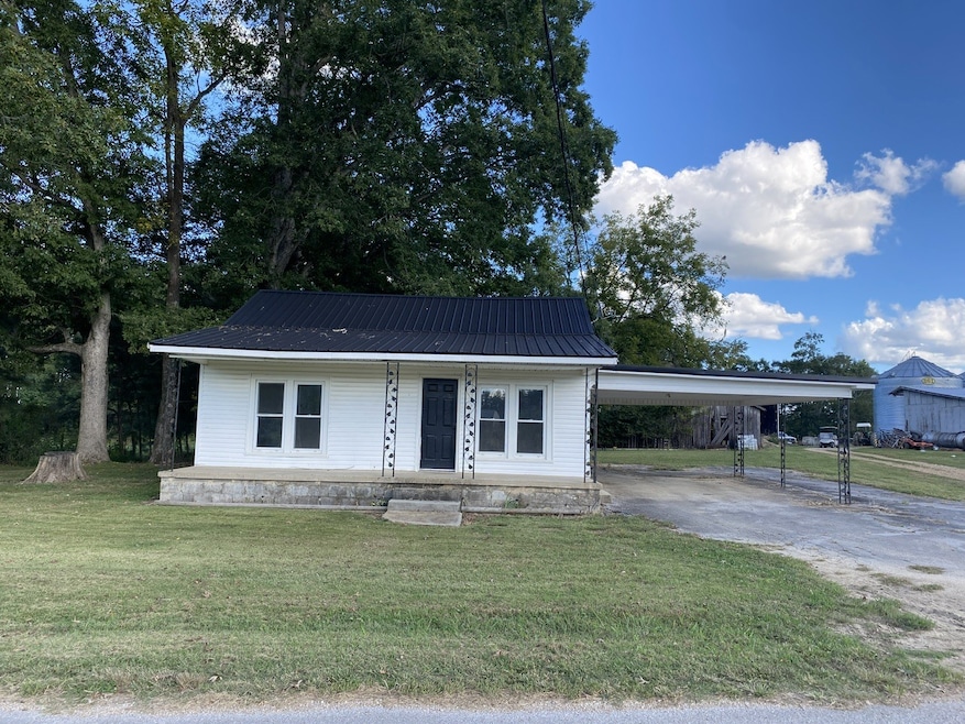 142 Martin Rd, Lawrenceburg, TN 38464 - photo 1