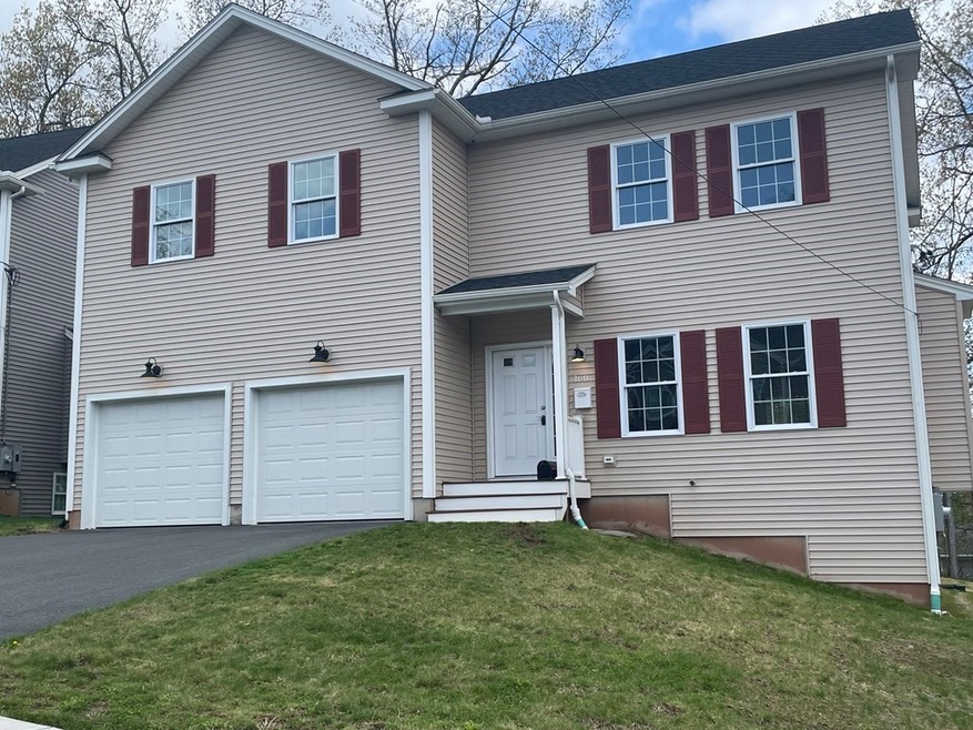 160 Canterbury Rd, Springfield, MA 01118 - photo 1