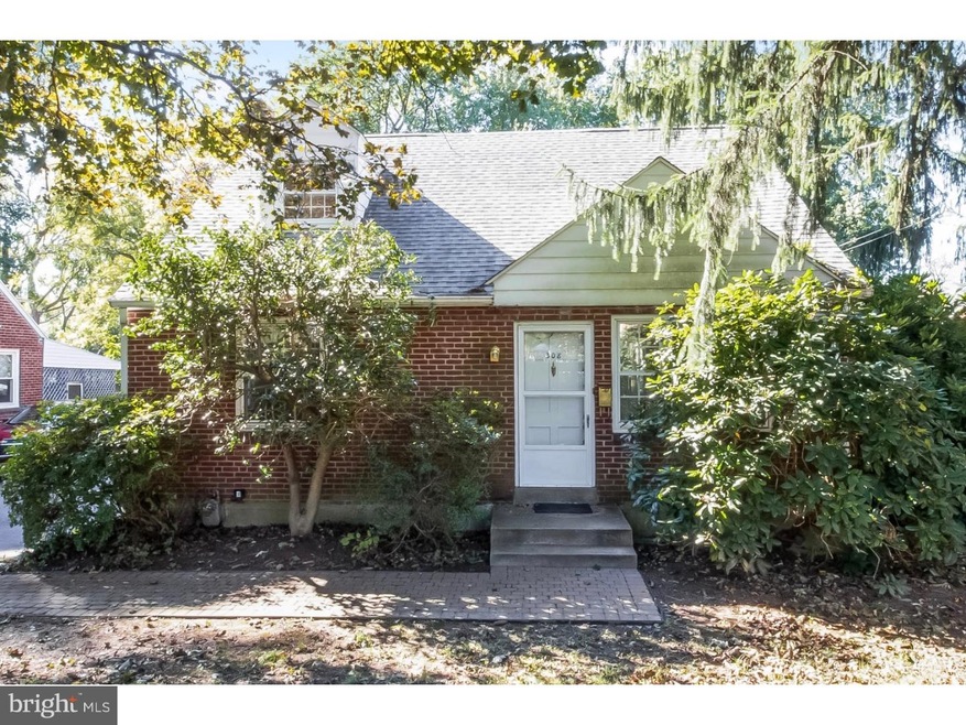 308 S Swarthmore Ave, Swarthmore, PA 19081 - photo 1