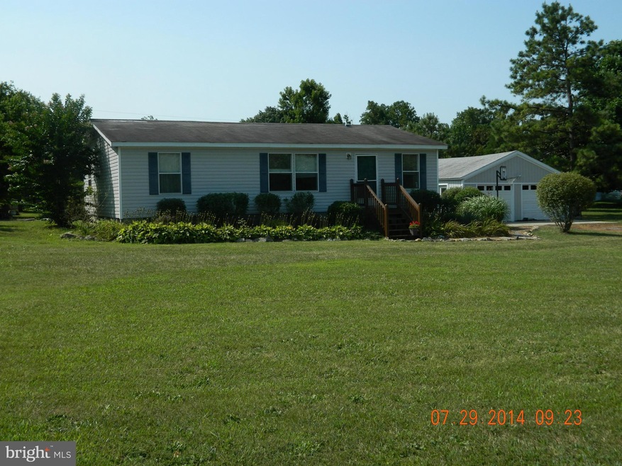 154 Worrell Ln, Colonial Beach, VA 22443 - photo 1