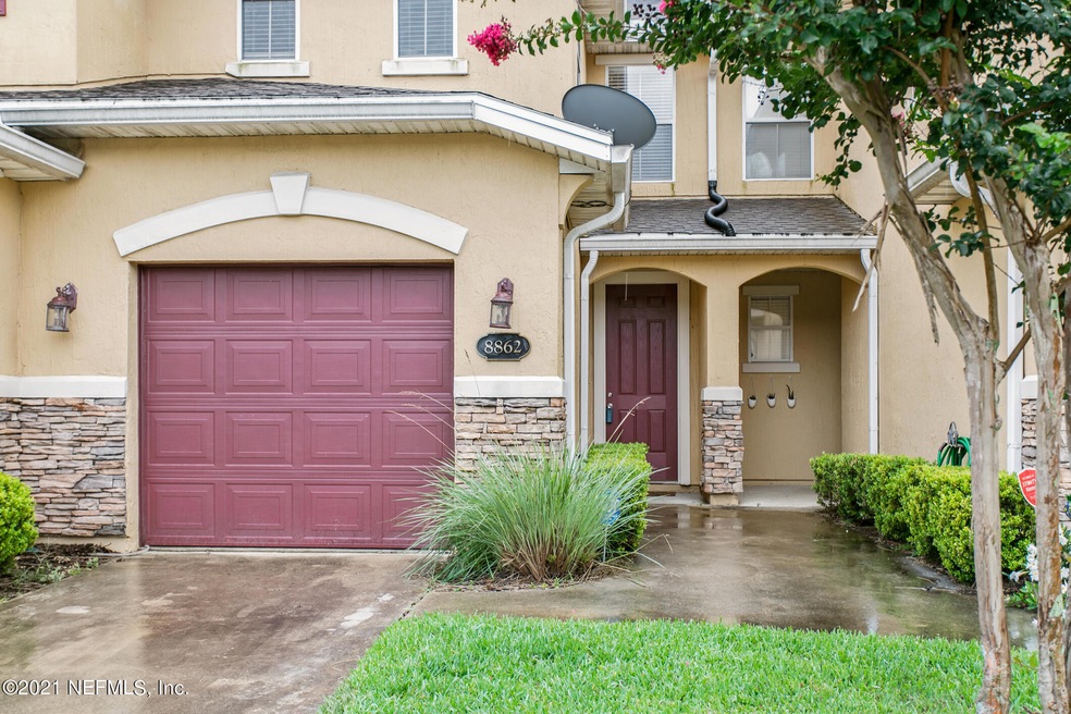 8862 Grassy Bluff Dr, Jacksonville, FL 32216 - photo 1