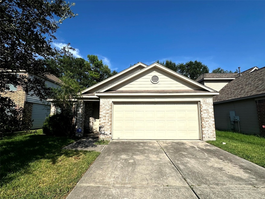 Welcome to 16937 Scenic Knoll.