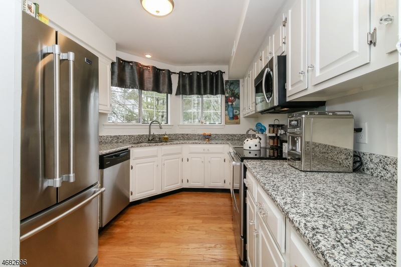 5 Evans Ct unit I1105, Bedminster, NJ 07921 - photo 1