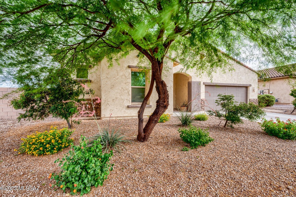 5869 W Yuma Mine Circle