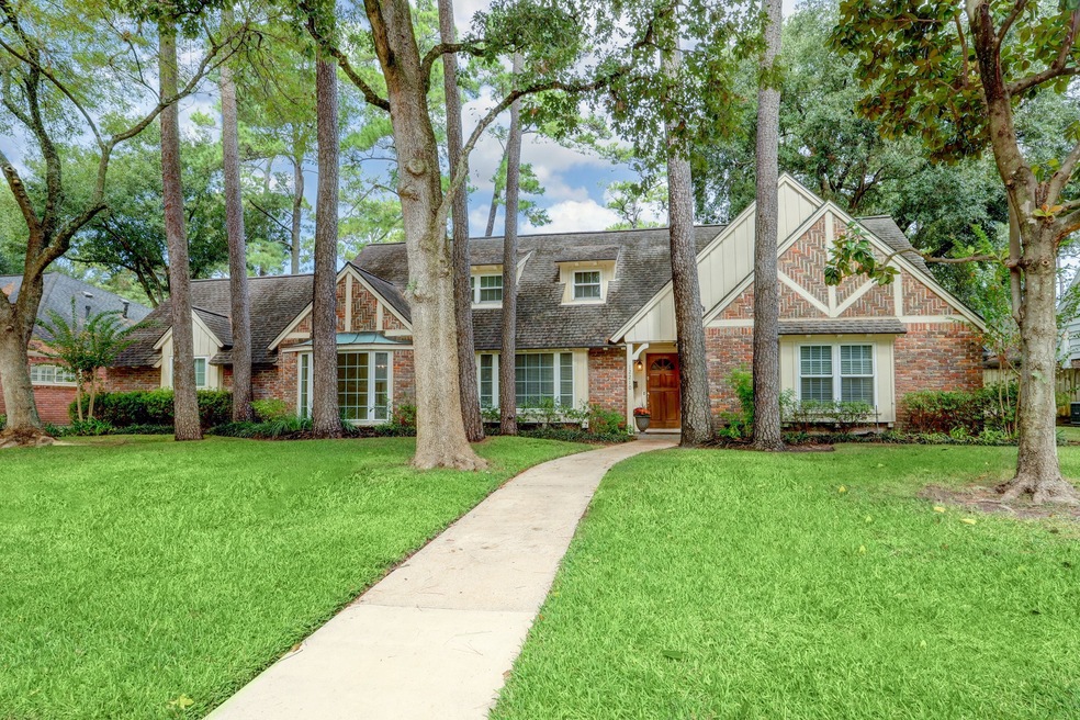 12210 Taylorcrest Rd, Houston, TX 77024 - photo 1