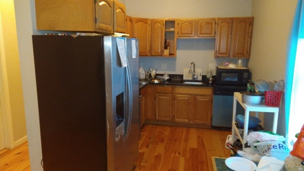 31 Grand St unit 1, Worcester, MA 01610 - photo 1