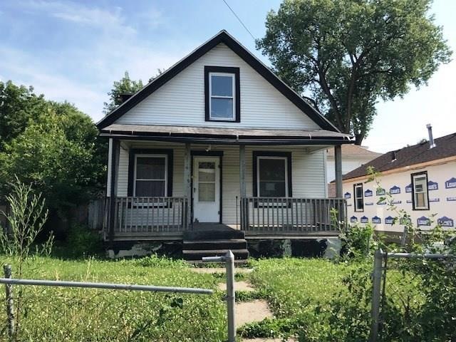 1532 Jefferson Ave, Des Moines, IA 50314 - photo 1