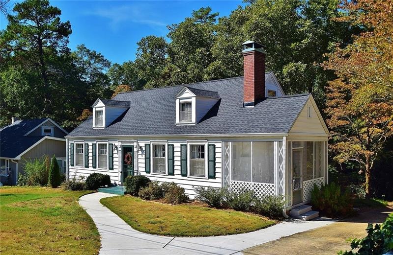 1079 Lanier Ave, Gainesville, GA 30501 - photo 1