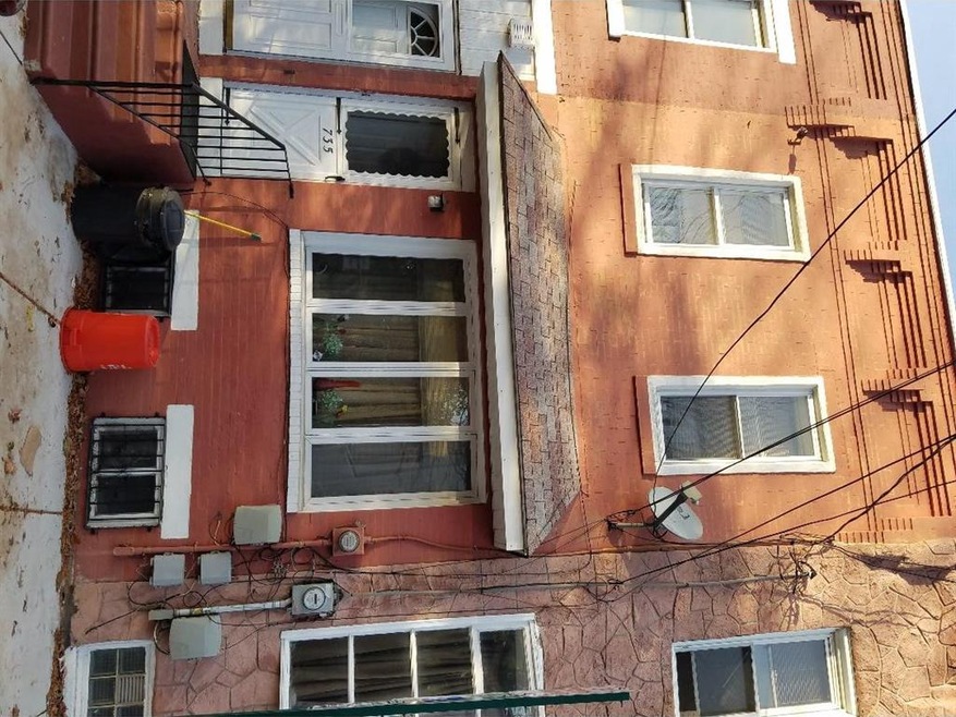 735 Clinton St, Camden, NJ 08103 - photo 1