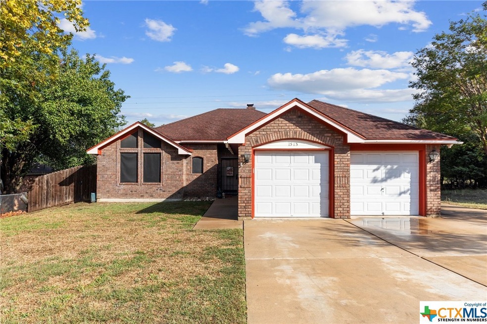 1513 Virginia Ave, Copperas Cove, TX 76522 - photo 1