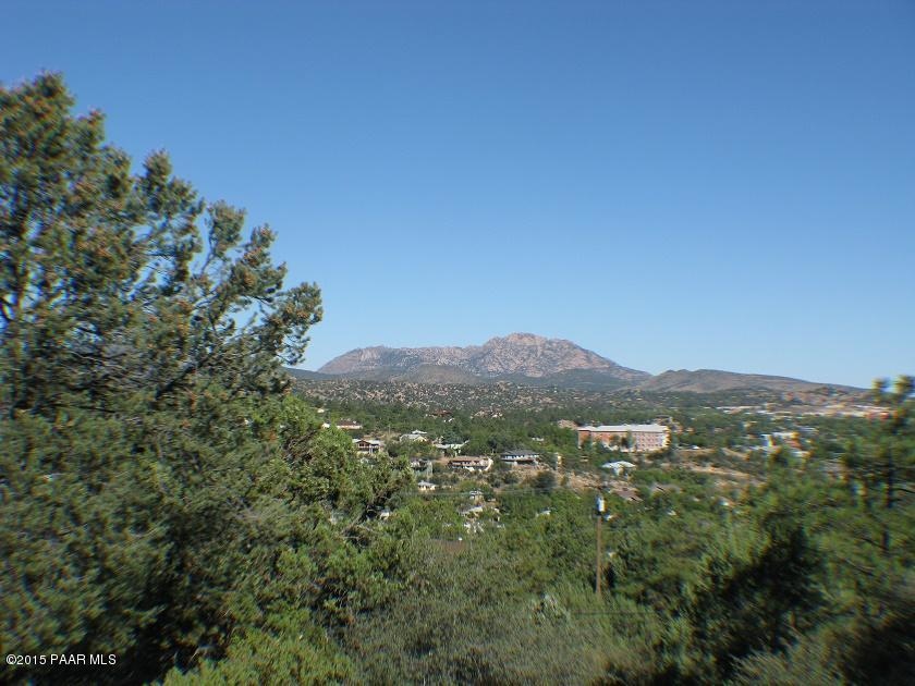 747 S Montezumaa