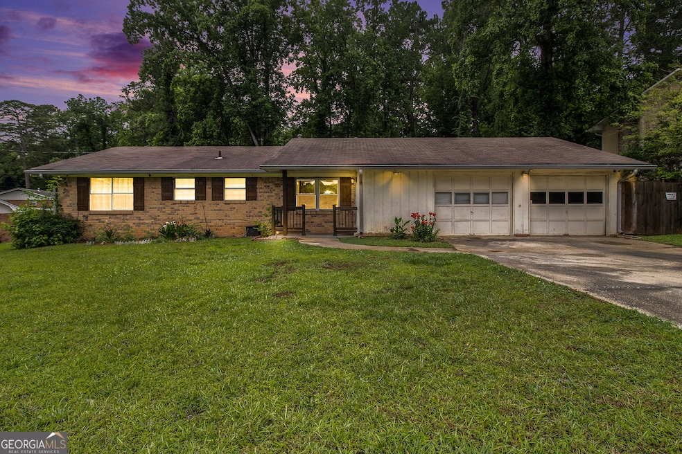 1239 Sharonton Dr, Stone Mountain, GA 30083 - photo 1