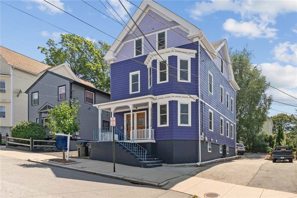 39 Evergreen St unit 2, Providence, RI 02906 - photo 1