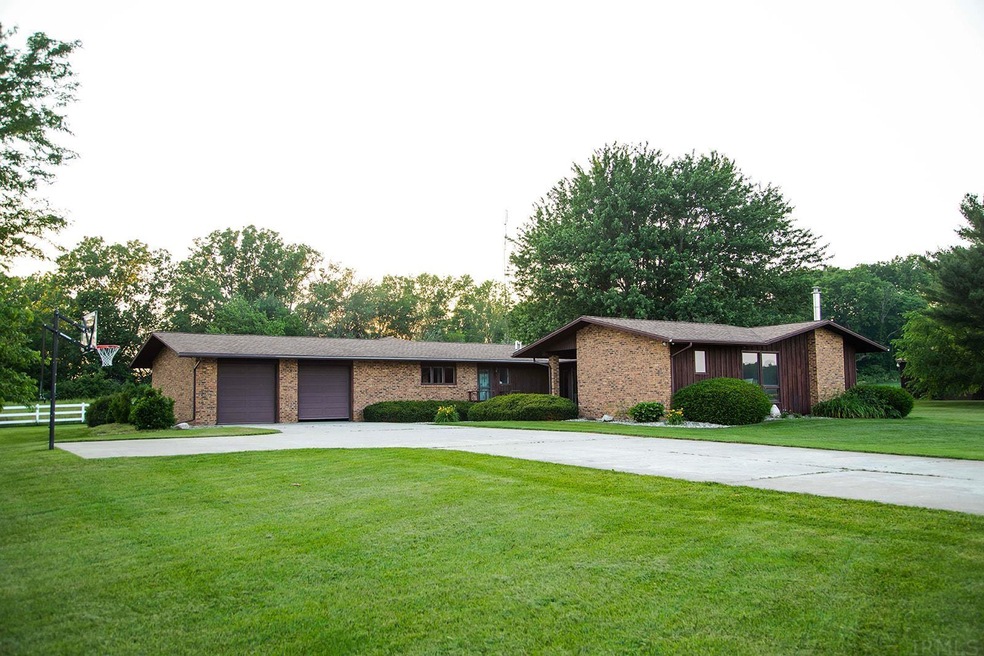 15961 Cedar Rd, Bourbon, IN 46504 - photo 1