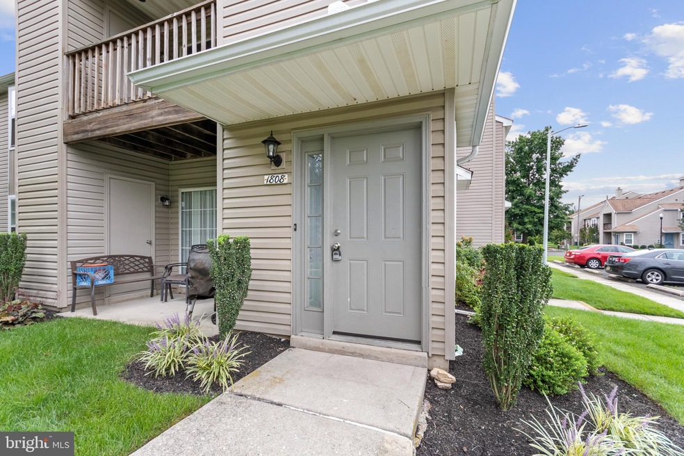 1808 Hawthorne Ct, Sewell, NJ 08080 - photo 1