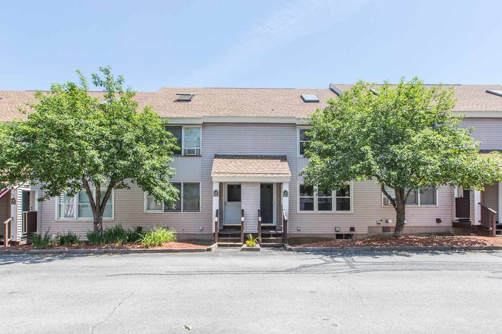 352 Circle Rd unit K003, Manchester, NH 03103 - photo 1