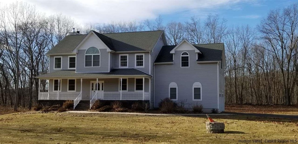 776 Orchard Dr, Wallkill, NY 12589 - photo 1