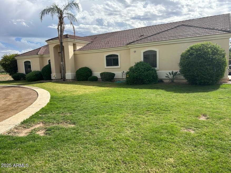 577 W Via de Palmas unit 2, San Tan Valley, AZ 85140 - photo 1