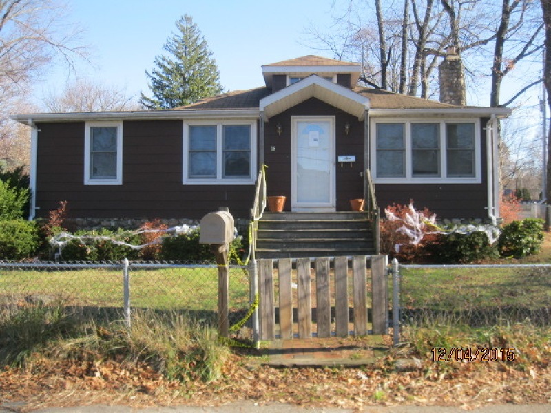 18 Orchard St, Budd Lake, NJ 07828 - photo 1