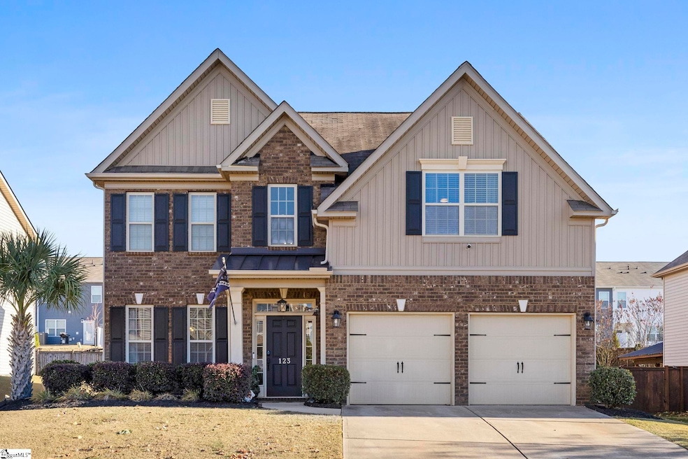 123 Willowbottom Dr, Greer, SC 29651 - photo 1