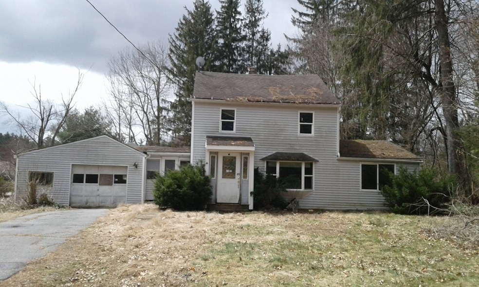 149 Charlton St, Oxford, MA 01540 - photo 1