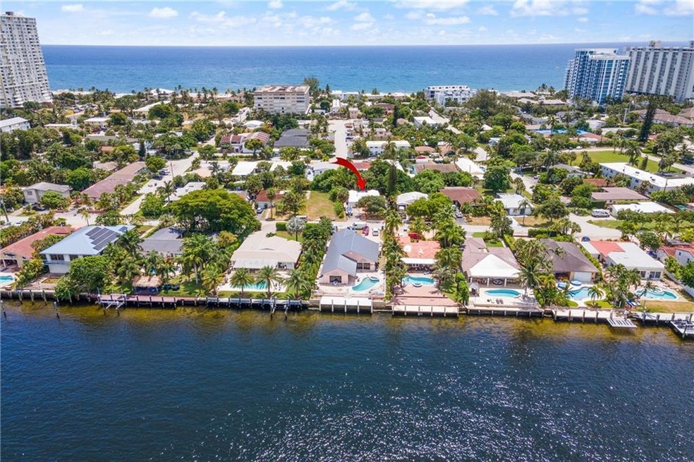 ATTENTION INVESTORS!.. A BEACH LOVERS DREAM HOME..