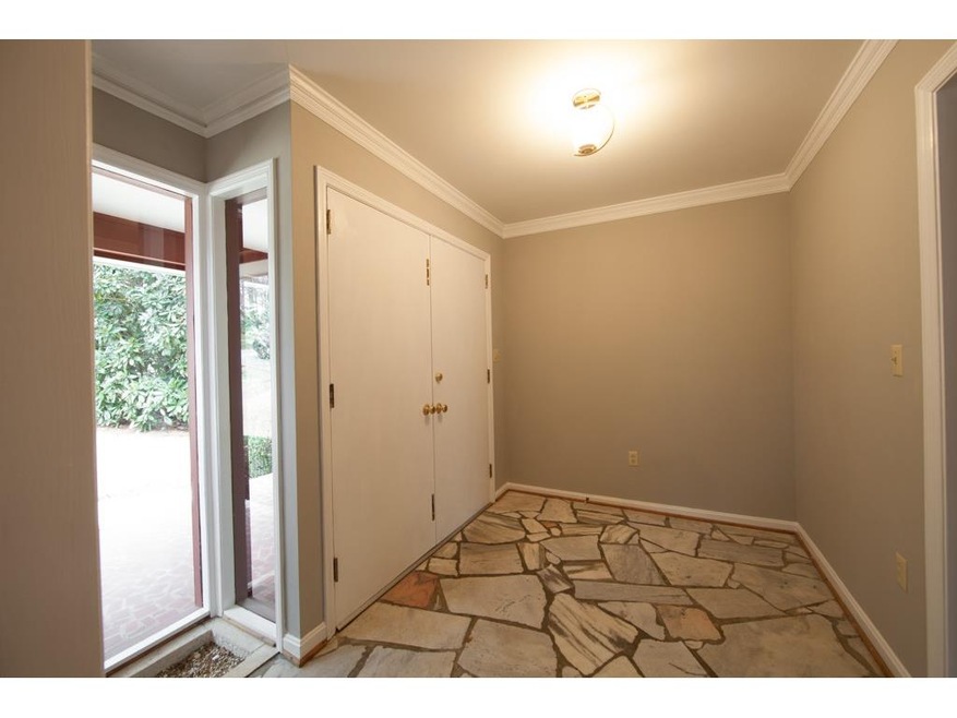 2312 Fairoaks Rd, Decatur, GA 30033 - photo 1