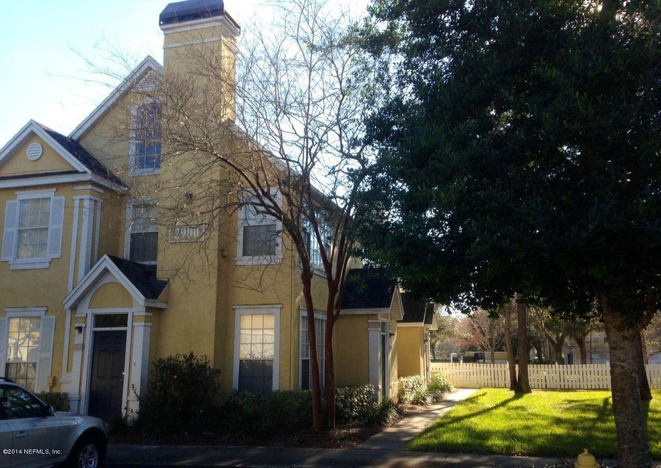 Building 2900 Entryway