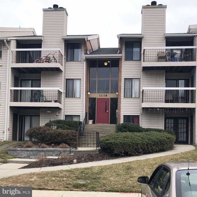 1119 Castle Harbour Way unit 3B, Glen Burnie, MD 21060 - photo 1