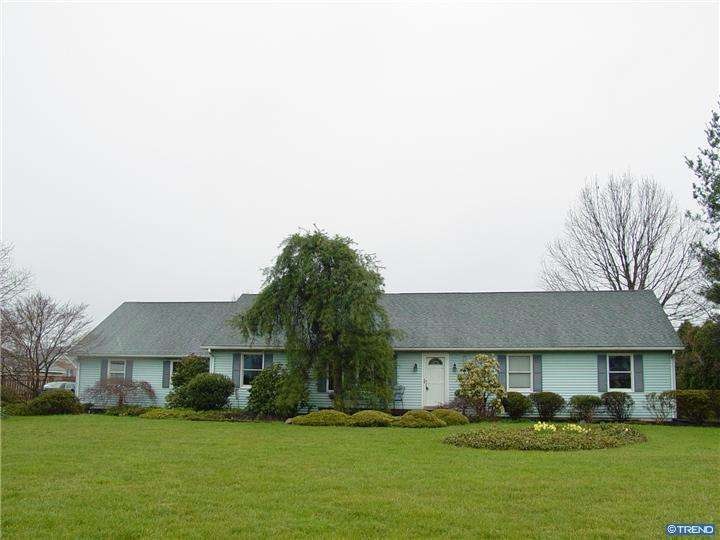 111 Lums Pond Rd, Bear, DE 19701 - photo 1