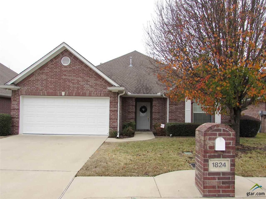 1824 Hollylake Cir, Tyler, TX 75703 - photo 1