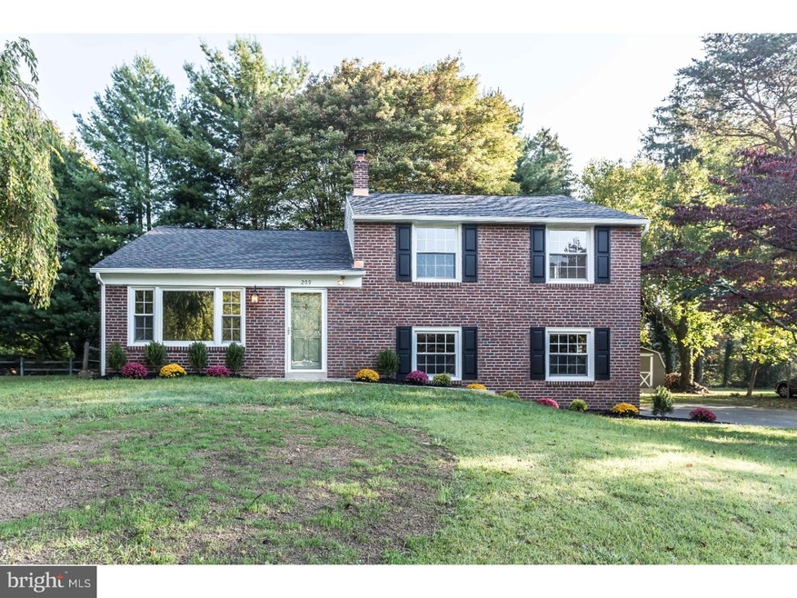 209 Governors Dr, Wallingford, PA 19086 - photo 1