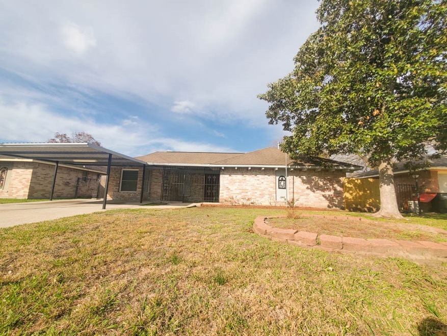 1002 Dellbrook Dr, Houston, TX 77038 - photo 1