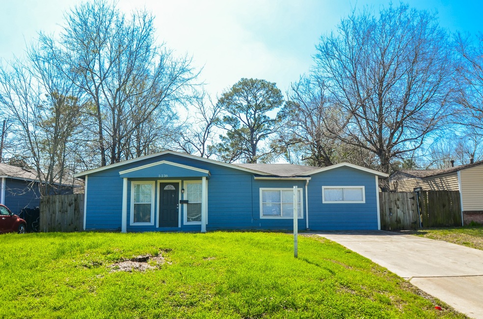5238 Keystone St, Houston, TX 77021 - photo 1