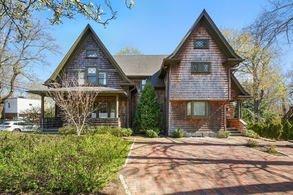 76 Fuller St unit 76, Waban, MA 02468 - photo 1