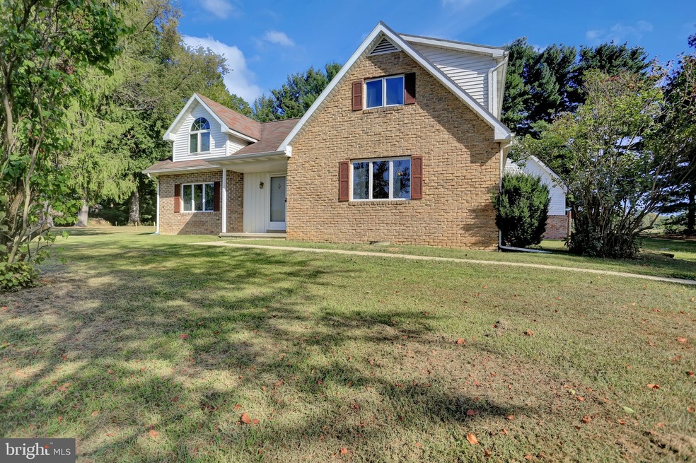 4018 Frecon Rd, Chambersburg, PA 17202 - photo 1