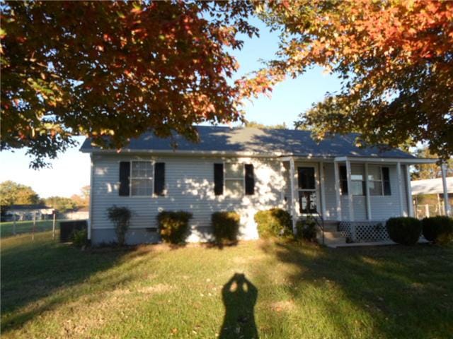 146 Hendon Memorial Rd, Shelbyville, TN 37160 - photo 1