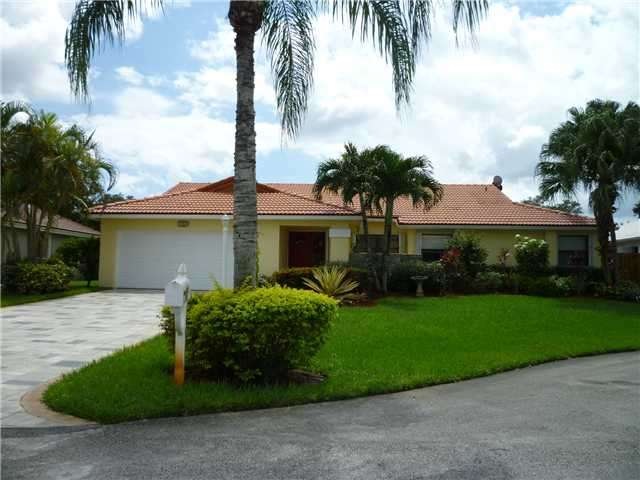 15040 Windover Way, Davie, FL 33331 - photo 1