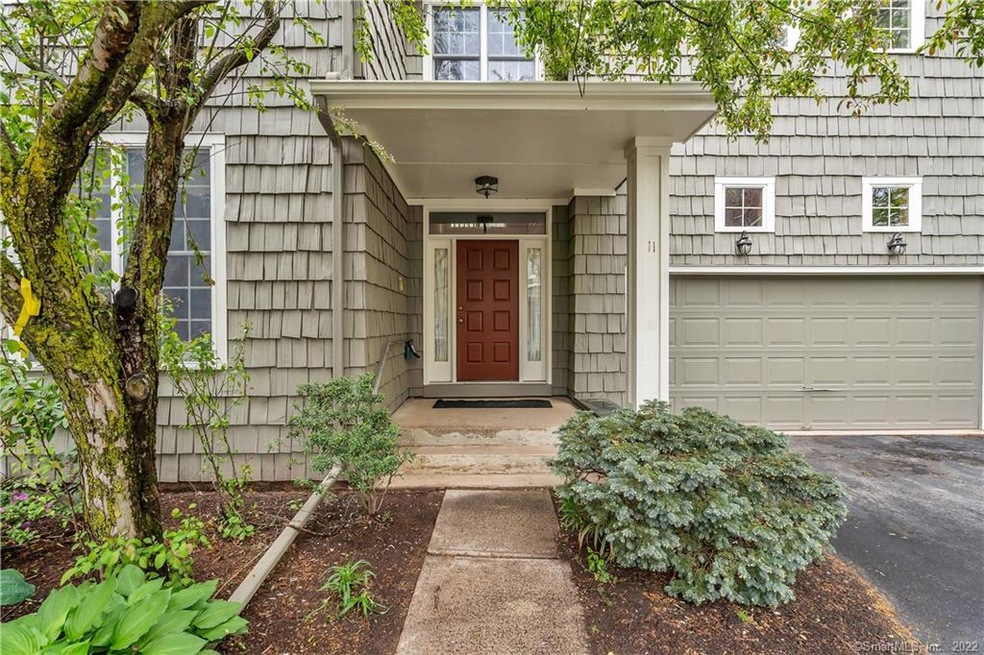 11 Harwich Ln unit 11, West Hartford, CT 06117 - photo 1