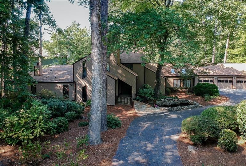 Master Bedroom addition on the left with its own p