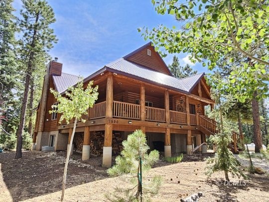 Duck Creek Pines Chalet