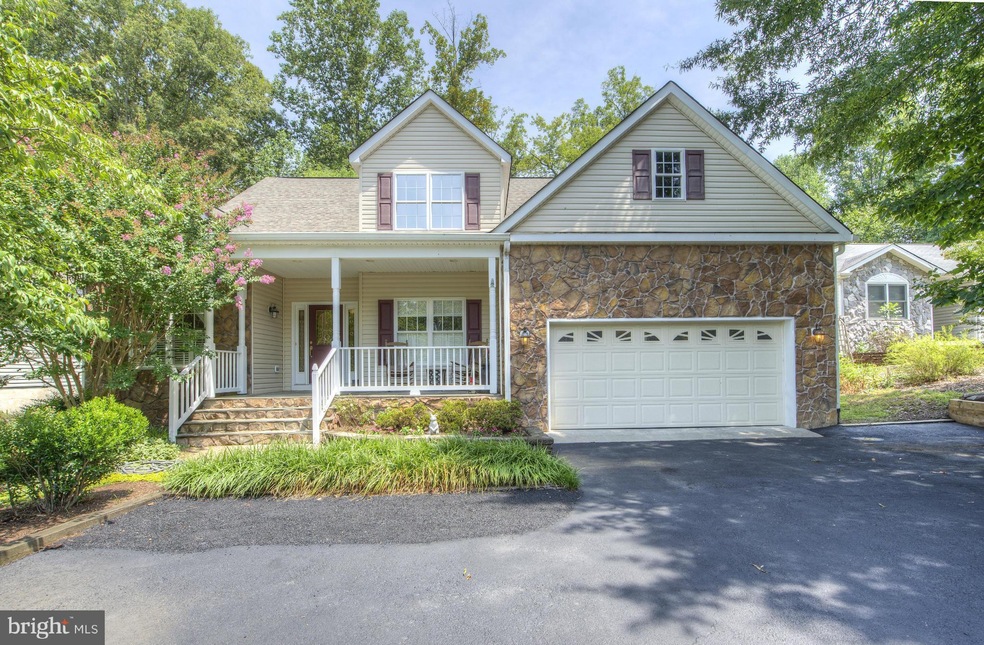 229 Madison Cir, Locust Grove, VA 22508 - photo 1