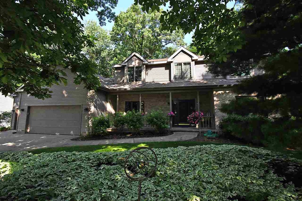 925 Autumn Woods Ln, Oregon, WI 53575 - photo 1