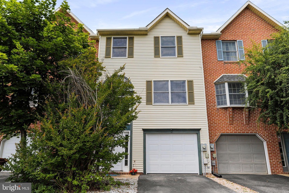 1555 Brechbill Rd, Chambersburg, PA 17202 - photo 1